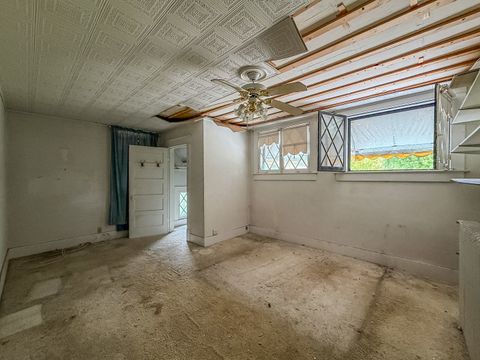 Tiny photo for 463 S Monroe Street, Decatur, IL 62522 (MLS # 12661307)
