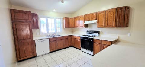 Tiny photo for 1136 Meadows Walk DR, Bourbonnais, IL 60914 (MLS # 12711163)