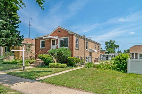 Tiny photo for 4017 Oak Park Avenue, Stickney, IL 60402 (MLS # 12691551)