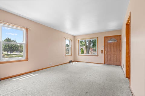 Tiny photo for 4017 Oak Park Avenue, Stickney, IL 60402 (MLS # 12691551)