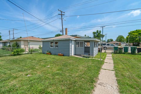 Tiny photo for 4017 Oak Park Avenue, Stickney, IL 60402 (MLS # 12691551)