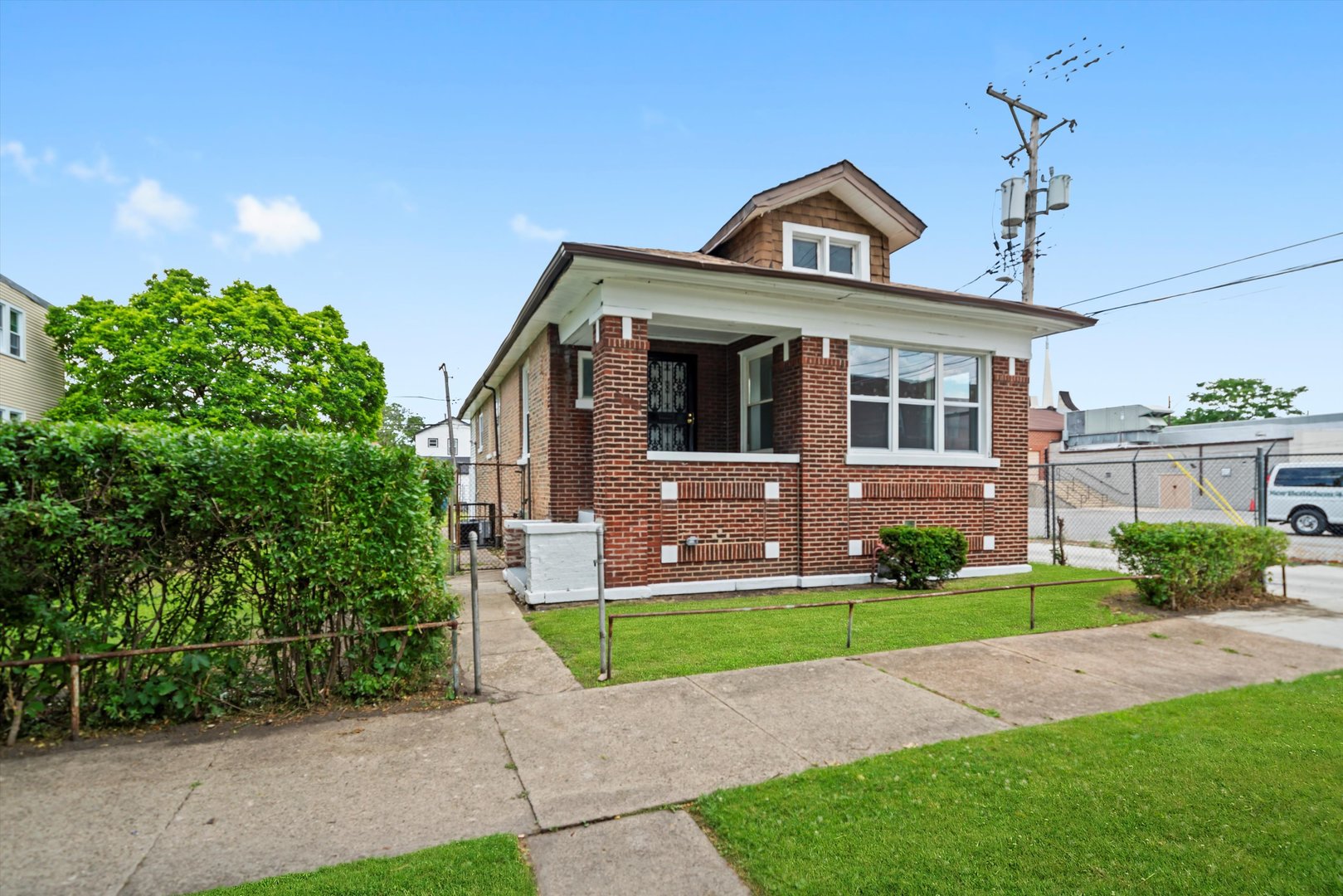 740 E 89th Street