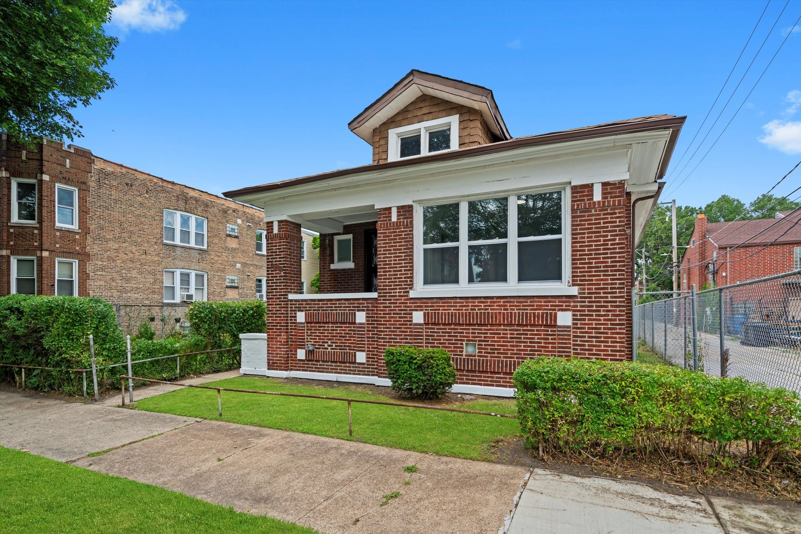 740 E 89th Street