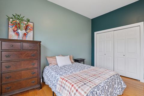 Tiny photo for 6425 W Touhy Avenue #2B, Chicago, IL 60646 (MLS # 12532238)