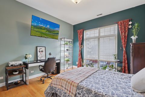 Tiny photo for 6425 W Touhy Avenue #2B, Chicago, IL 60646 (MLS # 12532238)
