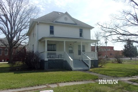 Photo of 107 N Chicago Street, Milford, IL 60953 (MLS # 12601530)