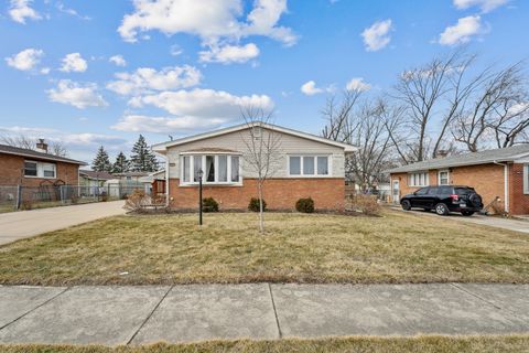 Photo of 244 Coolidge Street, Chicago Heights, IL 60411 (MLS # 12575606)