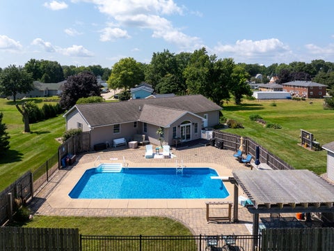 Tiny photo for 214 E 7th Street, De Witt, IA 52742 (MLS # 12744557)