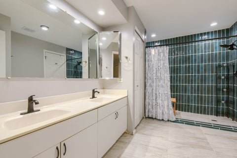 Tiny photo for 2660 N BOSWORTH Avenue #1NW, Chicago, IL 60614 (MLS # 12757203)