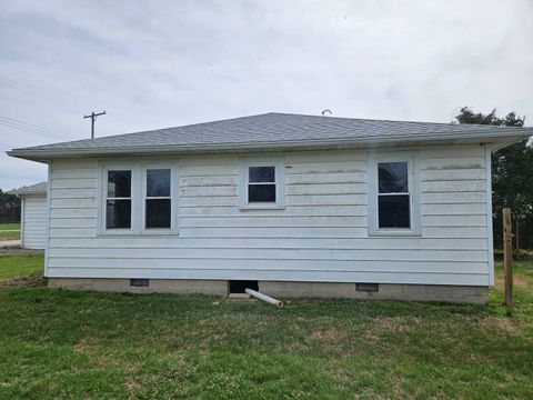 Tiny photo for 706 S Division Street, Norris City, IL 62869 (MLS # 12598162)