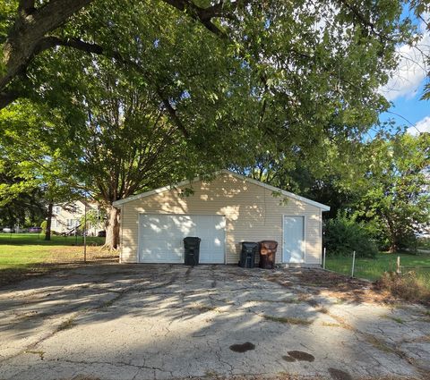 Tiny photo for 296 S Oak Street, Manteno, IL 60950 (MLS # 12599859)