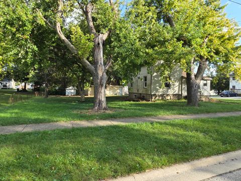 Tiny photo for 296 S Oak Street, Manteno, IL 60950 (MLS # 12599859)