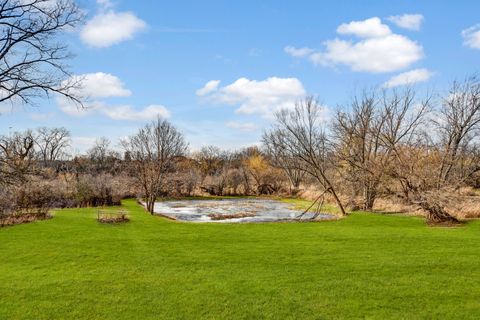 A home in Willowbrook