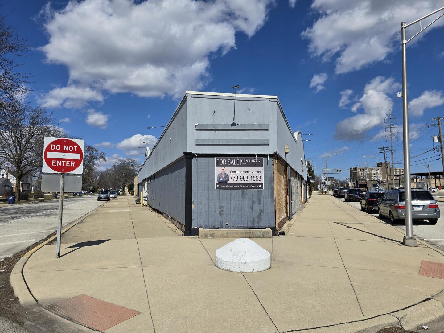 1062 Lee Street