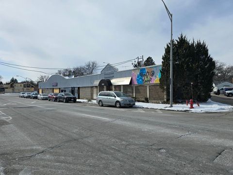 1062 Lee Street Des Plaines IL 60016