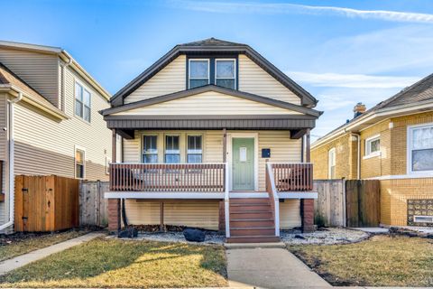 Photo of 5635 W Patterson Avenue, Chicago, IL 60634 (MLS # 12583742)
