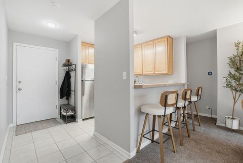 Tiny photo for 1833 Four Lakes Avenue #3F, Lisle, IL 60532 (MLS # 12610083)