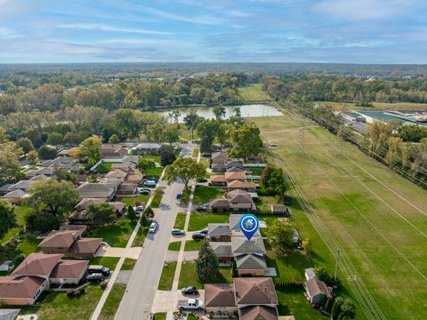 Tiny photo for 10624 S Michael Drive, Palos Hills, IL 60465 (MLS # 12508680)