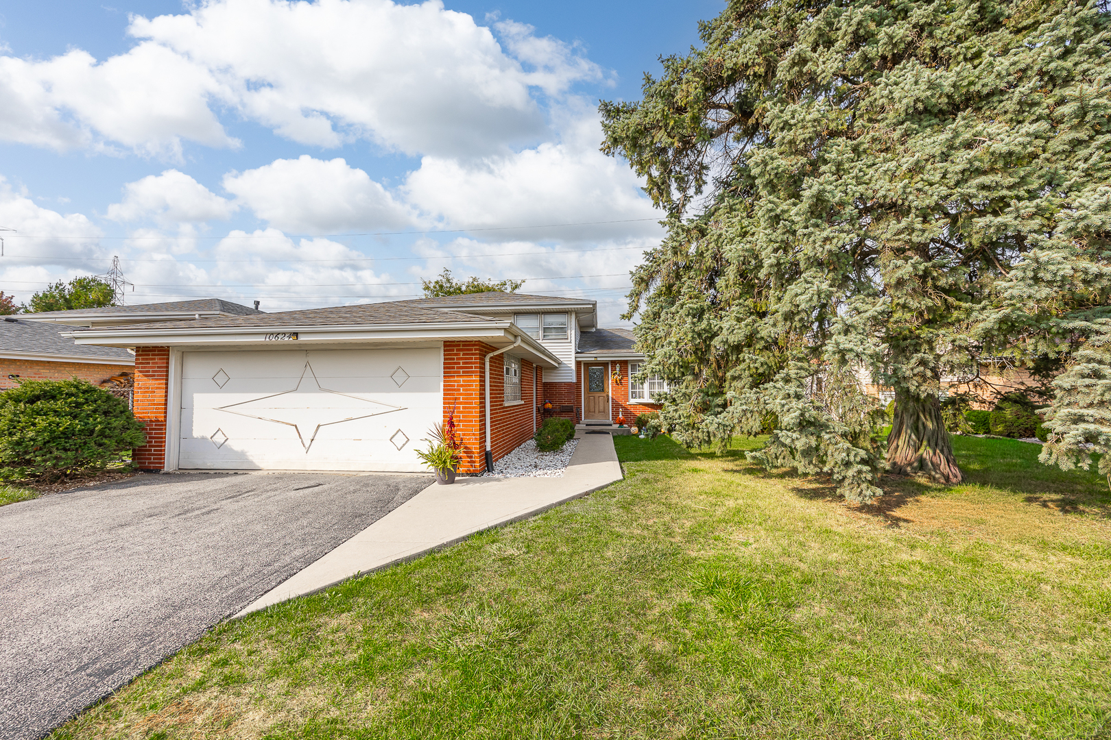 10624 S Michael Drive