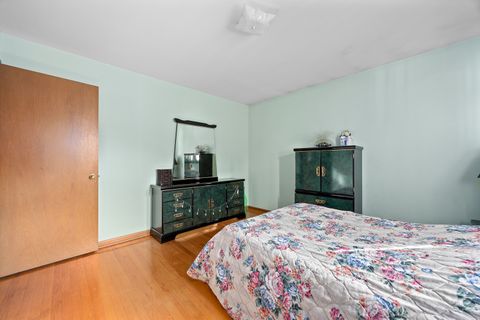 Tiny photo for 10624 S Michael Drive, Palos Hills, IL 60465 (MLS # 12508680)