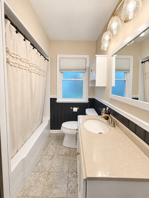 Tiny photo for 7302 Hillside Road, Crystal Lake, IL 60012 (MLS # 12764193)