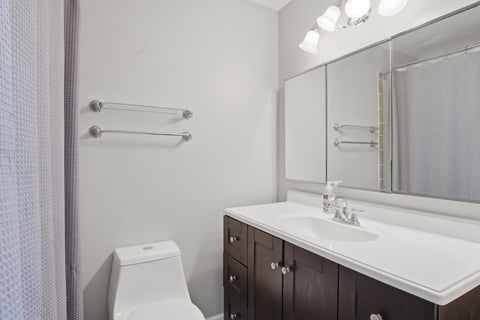Tiny photo for 5500 Hillcrest Lane #4L, Lisle, IL 60532 (MLS # 12754514)