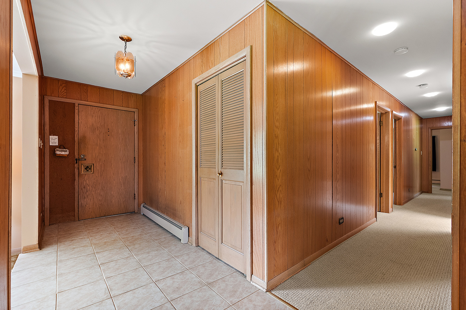 7820 Laguna Lane
