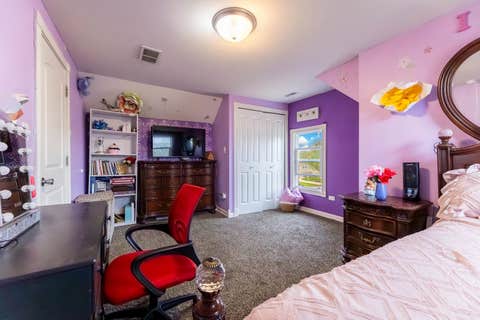 Tiny photo for 8820 W 85th Place, Justice, IL 60458 (MLS # 12688104)