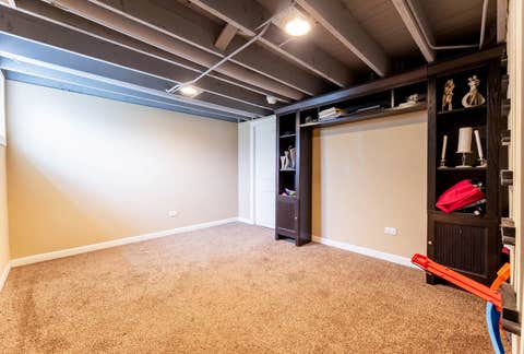 Tiny photo for 8820 W 85th Place, Justice, IL 60458 (MLS # 12688104)