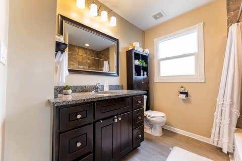 Tiny photo for 8820 W 85th Place, Justice, IL 60458 (MLS # 12688104)