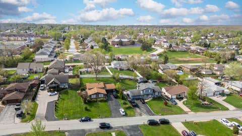 Tiny photo for 8820 W 85th Place, Justice, IL 60458 (MLS # 12688104)