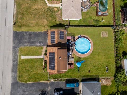 Tiny photo for 8820 W 85th Place, Justice, IL 60458 (MLS # 12688104)