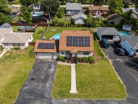 Tiny photo for 8820 W 85th Place, Justice, IL 60458 (MLS # 12688104)