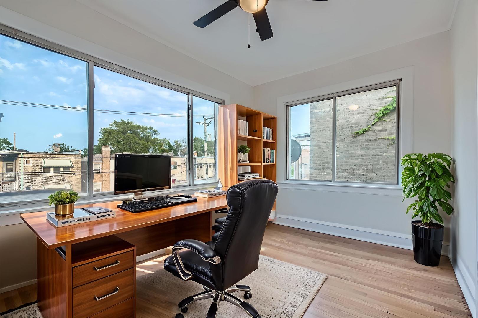 6431 N Campbell Avenue