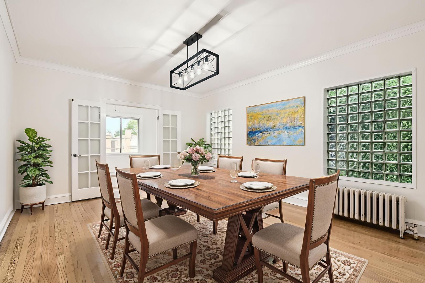 6431 N Campbell Avenue