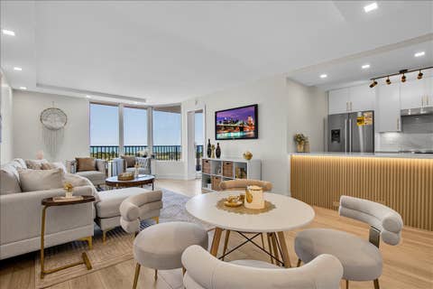 Tiny photo for 4170 N Marine Drive #19M, Chicago, IL 60613 (MLS # 12719907)