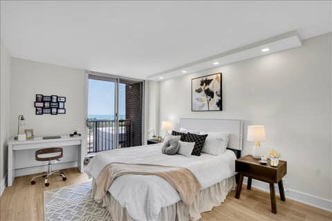 Tiny photo for 4170 N Marine Drive #19M, Chicago, IL 60613 (MLS # 12719907)
