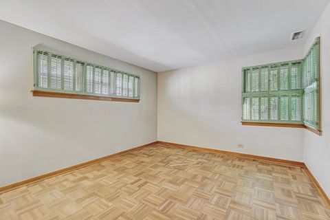 Tiny photo for 1401 Park Ridge Boulevard, Park Ridge, IL 60068 (MLS # 12503502)