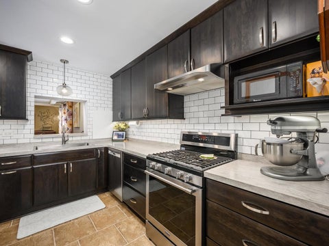 Tiny photo for 13106 Village Lane, Crestwood, IL 60418 (MLS # 12785790)