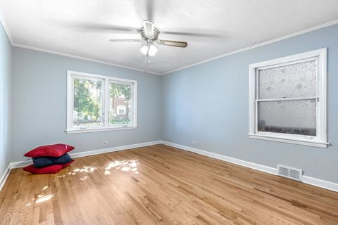 Tiny photo for 9400 S Calumet Avenue, Chicago, IL 60619 (MLS # 12587186)