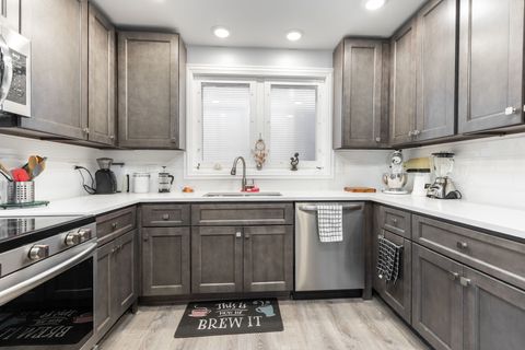 Tiny photo for 9400 S Calumet Avenue, Chicago, IL 60619 (MLS # 12587186)