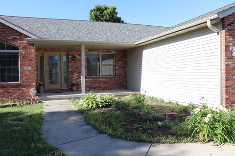 Tiny photo for 1408 Sequoia Drive, Chatham, IL 62629 (MLS # 12687295)