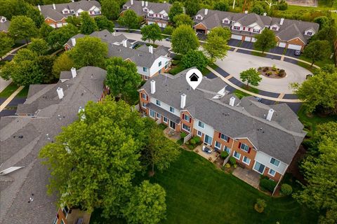 Tiny photo for 908 WINNERS CUP Court, Naperville, IL 60564 (MLS # 12644904)