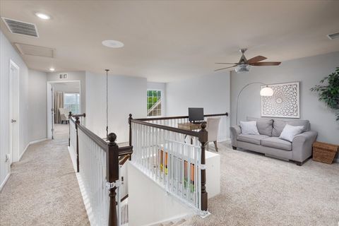 Tiny photo for 908 WINNERS CUP Court, Naperville, IL 60564 (MLS # 12644904)