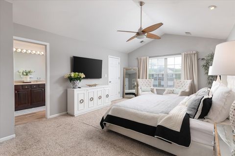 Tiny photo for 908 WINNERS CUP Court, Naperville, IL 60564 (MLS # 12644904)