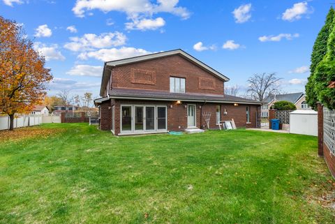 Tiny photo for 1202 W Surrey Road, Addison, IL 60101 (MLS # 12527694)