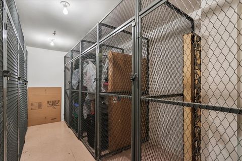 Tiny photo for 127 Acacia Circle #402, Indian Head Park, IL 60525 (MLS # 12575417)