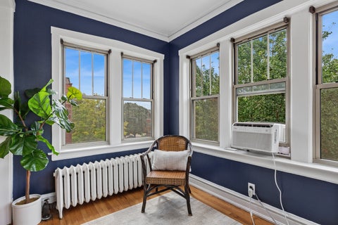 Tiny photo for 240 S Maple Avenue #3W, Oak Park, IL 60302 (MLS # 12732068)