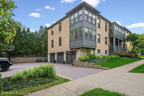 Tiny photo for 203 Dundee Avenue, Barrington, IL 60010 (MLS # 12786937)