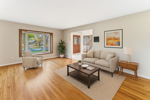 Tiny photo for 827 W Sandpiper Court, Palatine, IL 60067 (MLS # 12542880)